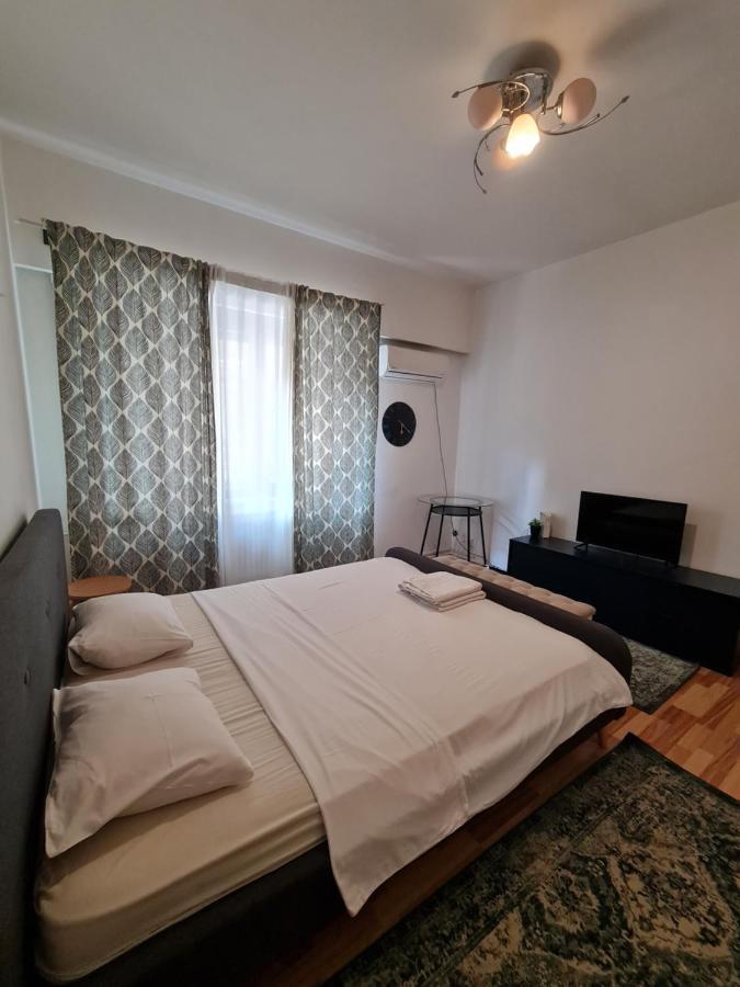 Color Apartments Nicolae Tonitza St Бухарест Екстер'єр фото
