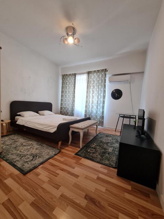 Color Apartments Nicolae Tonitza St Бухарест Екстер'єр фото