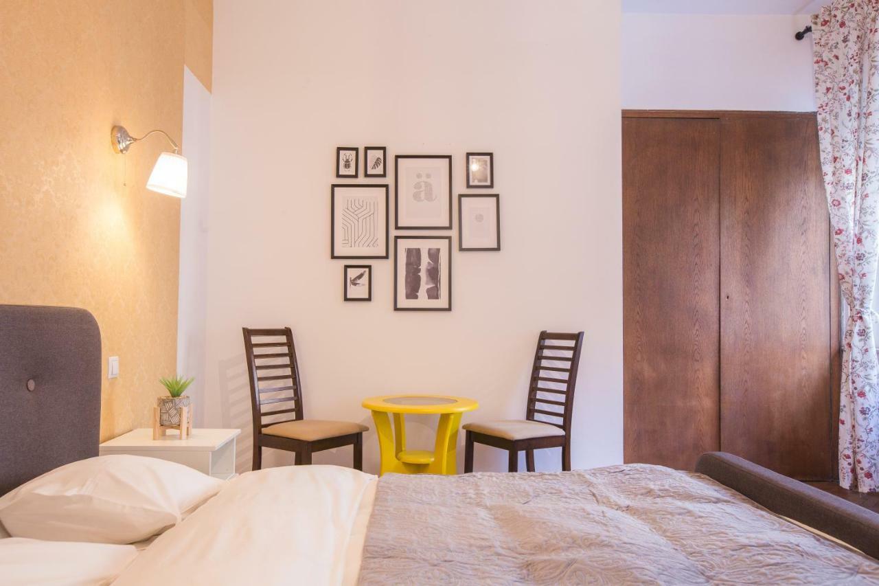 Color Apartments Nicolae Tonitza St Бухарест Екстер'єр фото
