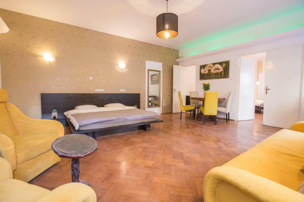 Color Apartments Nicolae Tonitza St Бухарест Екстер'єр фото