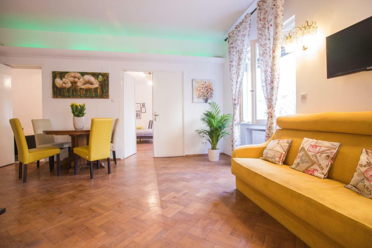 Color Apartments Nicolae Tonitza St Бухарест Екстер'єр фото